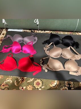 Victoria’s Secret Lot of 34c Push Up Bras